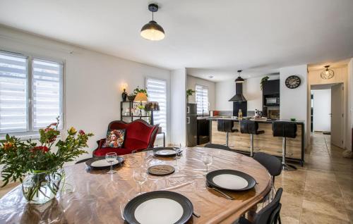 Dolus-d'Oleron House | Nice Home In Dolus-D'oléron With Wifi