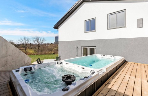 Handrup Strand House | Nice home in Ebeltoft