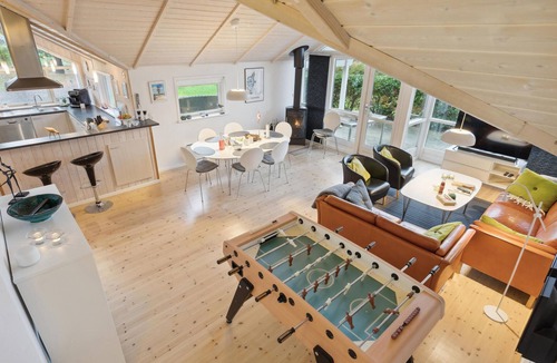 Egsmark Strand House | Nice home in Ebeltoft with WiFi