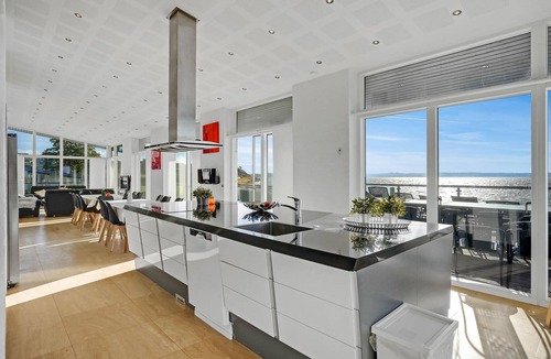 Handrup Strand House | Nice home in Ebeltoft with sauna