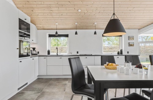 Femmøller House | Nice home in Ebeltoft with sauna