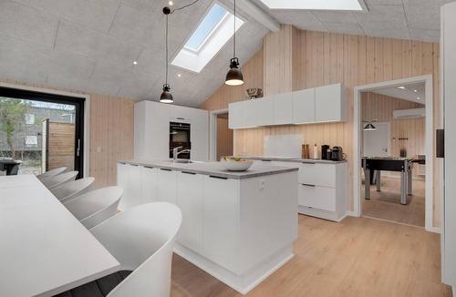 Egsmark Strand House | Nice home in Ebeltoft with sauna