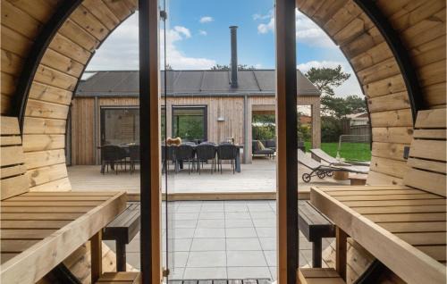 Egsmark Strand House | Nice Home In Ebeltoft With Sauna