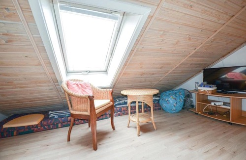 Øer Strand House | Nice Home In Ebeltoft With 3 Bedrooms, Sauna And Indoor Swimming Pool