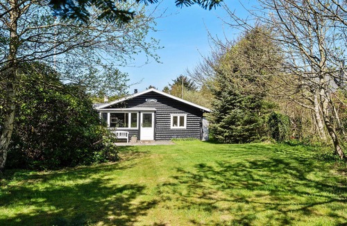 Hjerting House | Nice home in Esbjerg V with WiFi