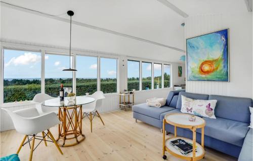 Ordrup House | Nice Home In Fårevejle With Kitchen