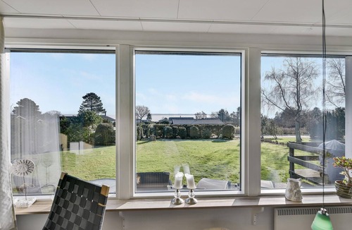 Bøjden House | Nice home in Faaborg with house sea view