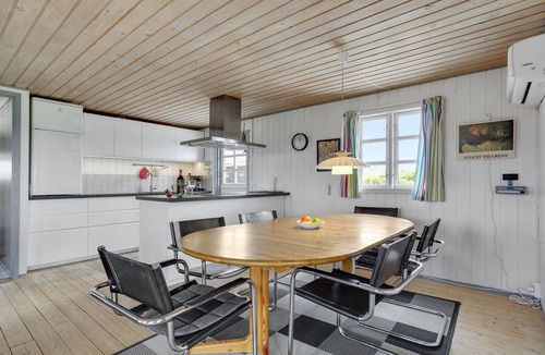 Sønderho House | Nice home in Fanø with kitchen