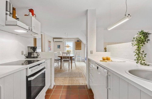 Rindby Strand House | Nice home in Fanø with WiFi
