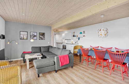 Hvalpsund House | Nice home in Farsø with WiFi
