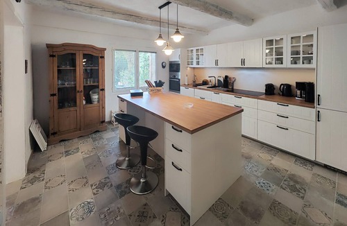 Faugeres House | Nice home in Faugères