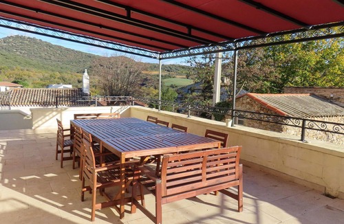 Faugeres House | Nice home in Faugères