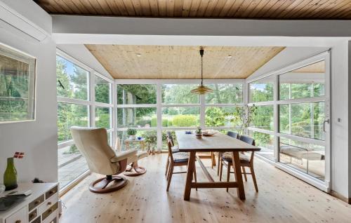 Faxe Ladeplads House | Nice Home In Faxe Ladeplads With Wifi