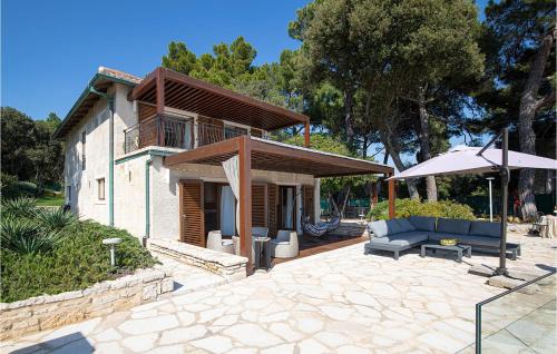 Fazana House | Nice Home In Fazana With Sauna