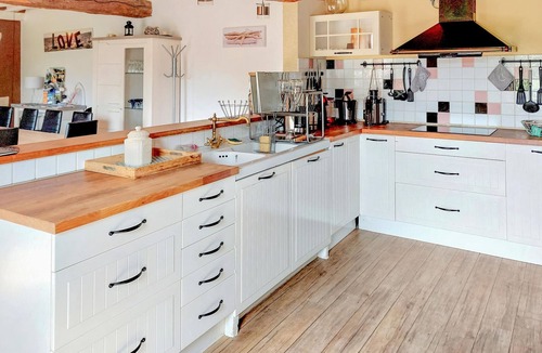 Argenton l'Eglise House | Nice home in ARGENTON L'EGLISE