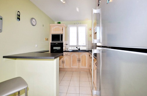 Lezignan-Corbieres House | Nice home in Lézignan-Corbières