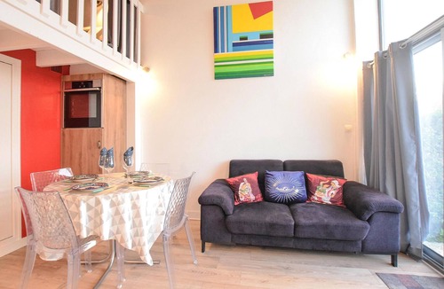 Montmartin-sur-Mer House | Nice home in Montmartin-sur-Mer