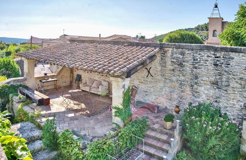 Nages-et-Solorgues House | Nice home in Nages-et-Solorgues