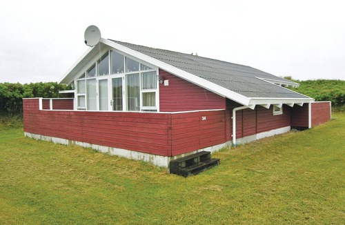Frostrup House | Nice home in Frøstrup with sauna