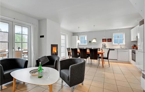 Gjern House | Nice Home In Gjern With Wifi