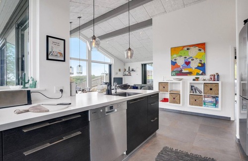 Bønnerup Strand House | Nice home in Glesborg with sauna