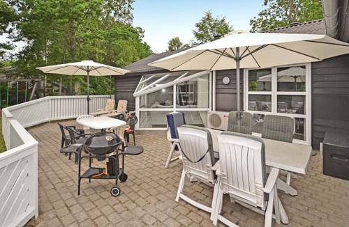 Fjellerup Strand House | Nice home in Glesborg with sauna