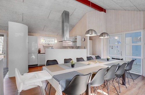 Fjellerup Strand House | Nice home in Glesborg with sauna