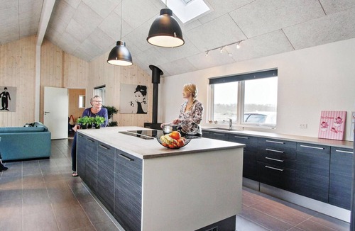 Fjellerup Strand House | Nice home in Glesborg with kitchen
