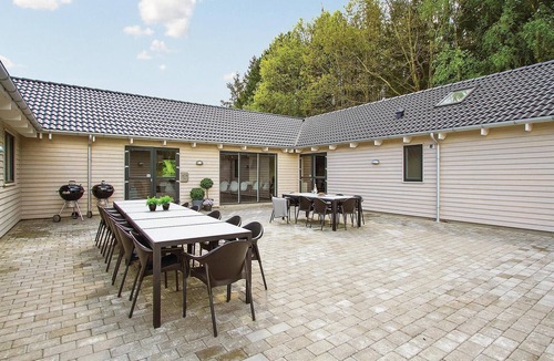 Fjellerup Strand House | Nice home in Glesborg with kitchen