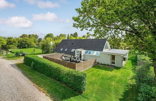 Fjellerup Strand House | Nice home in Glesborg with sauna