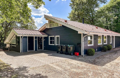 Fjellerup Strand House | Nice home in Glesborg with sauna