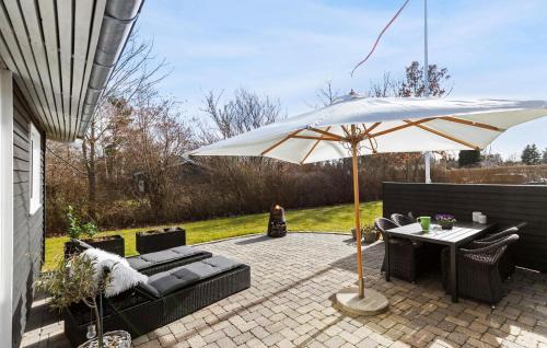 Udsholt House | Nice Home In Græsted With Wifi