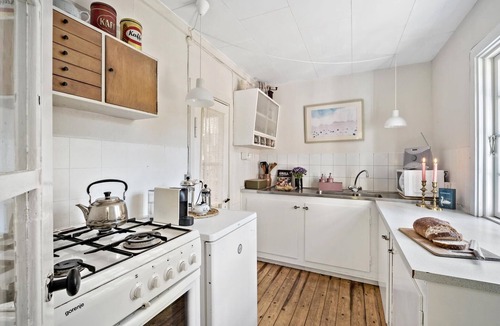 Udsholt Sand House | Nice home in Græsted with kitchen