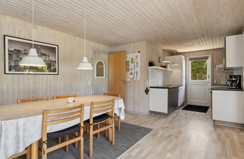 Grenaa House | Nice home in Grenaa with WiFi
