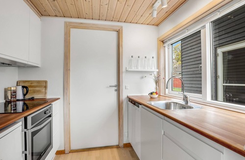 Gudhjem House | Nice home in Gudhjem with WiFi