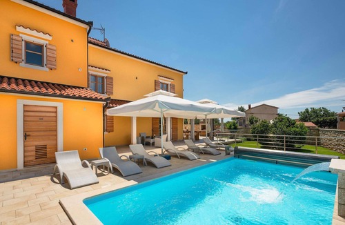 Gajana House | Nice home in Hr-52215 Vodnjan