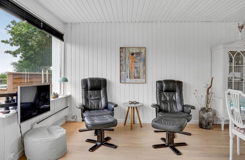 Hejsager Strand House | Nice home in Haderslev with house sea view