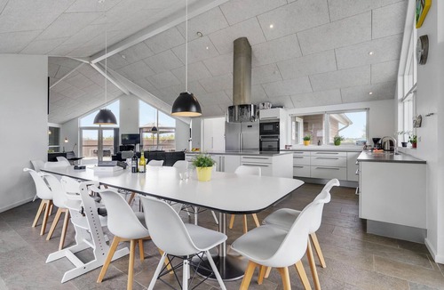 Flovt Strand House | Nice home in Haderslev with sauna