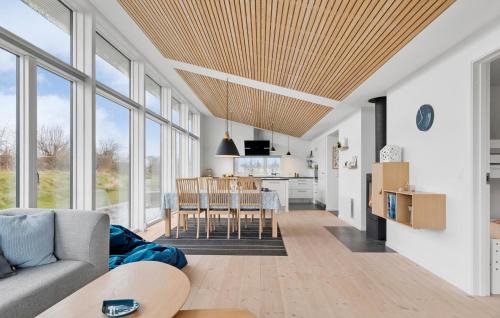 Kelstrup House | Nice Home In Haderslev With Wifi