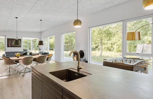 Helberskov Strand House | Nice home in Hadsund with Wi-Fi