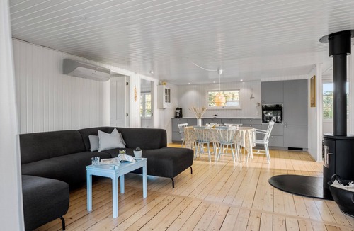 Oster Hurup House | Nice home in Hadsund with WiFi