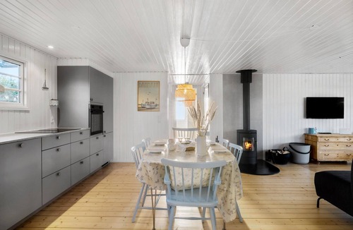 Oster Hurup House | Nice home in Hadsund with WiFi