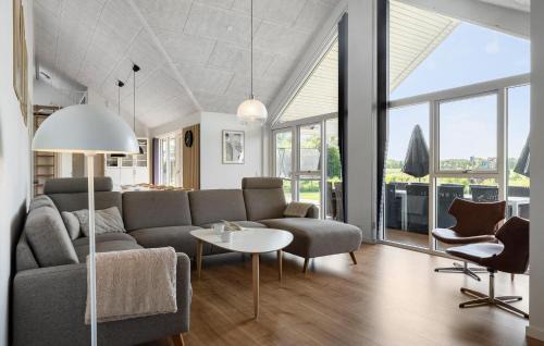 Oster Hurup House | Nice Home In Hadsund With Sauna