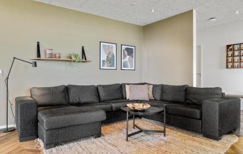 Odde House | Nice Home In Hadsund With Wifi