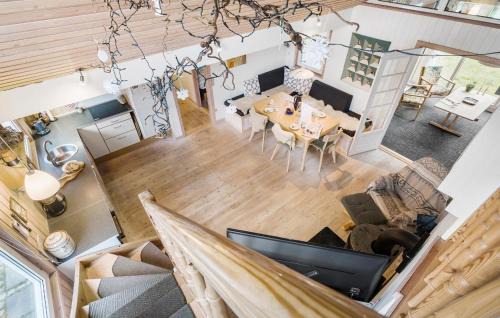 Hou House | Nice Home In Hals With Sauna