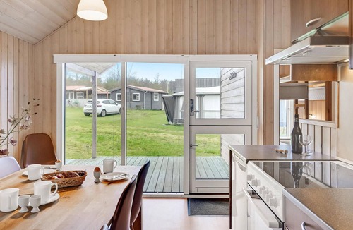 Hanstholm House | Nice home in Hanstholm with kitchen