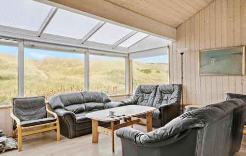 Vrist Strand House | Nice Home In Harboøre With Kitchen