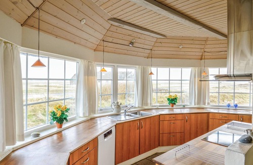 Vrist Strand House | Nice home in Harboøre with kitchen