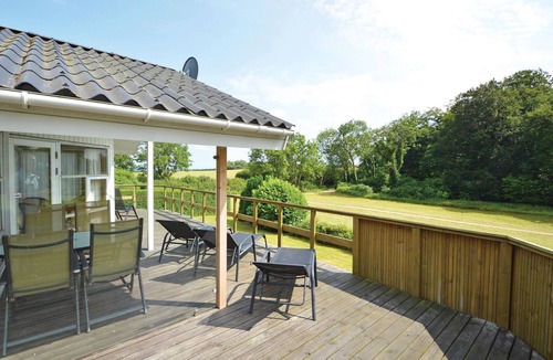 Hejlsminde Strand House | Nice home in Hejls with WiFi