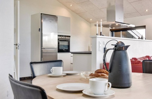 Henne Strand House | Nice home in Henne with kitchen